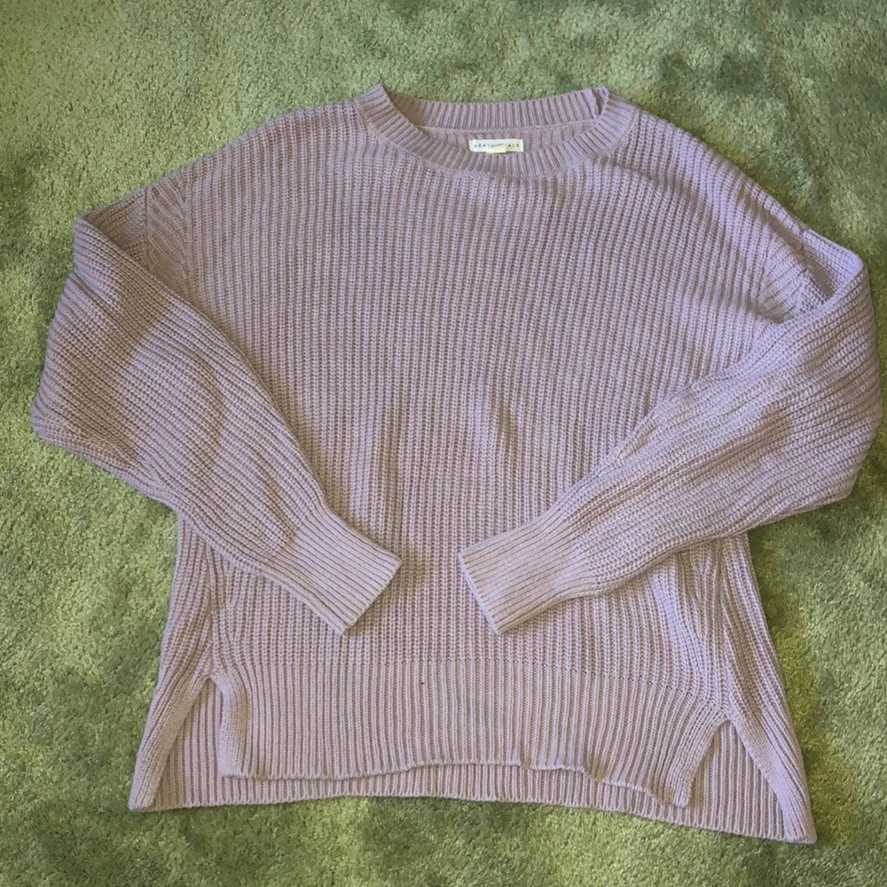 Crew neck sweater NWOT